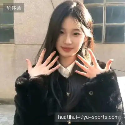 蒙炯芊
