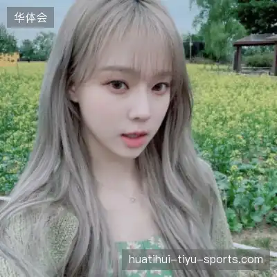 仲灵楚